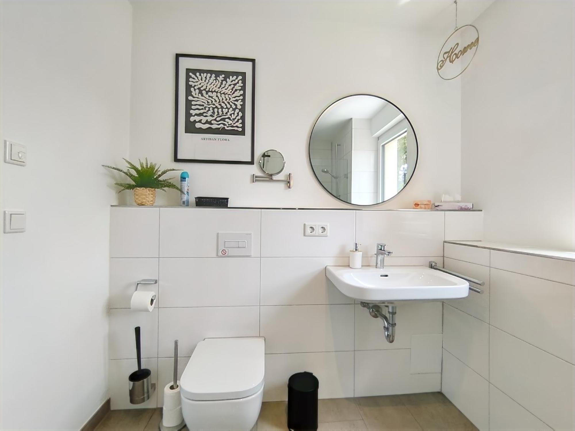 Cityvibe Apartment Fuer Bis Zu 4 Erlangen Luaran gambar
