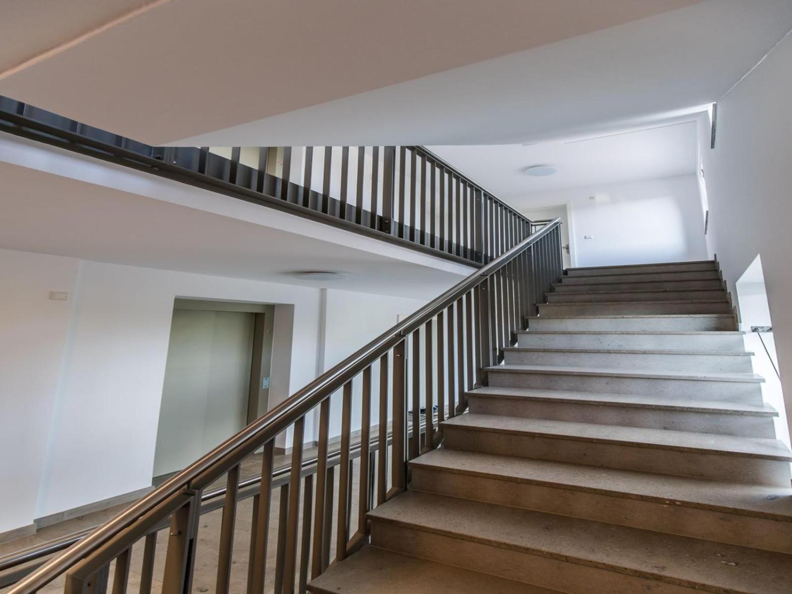 Cityvibe Apartment Fuer Bis Zu 4 Erlangen Luaran gambar